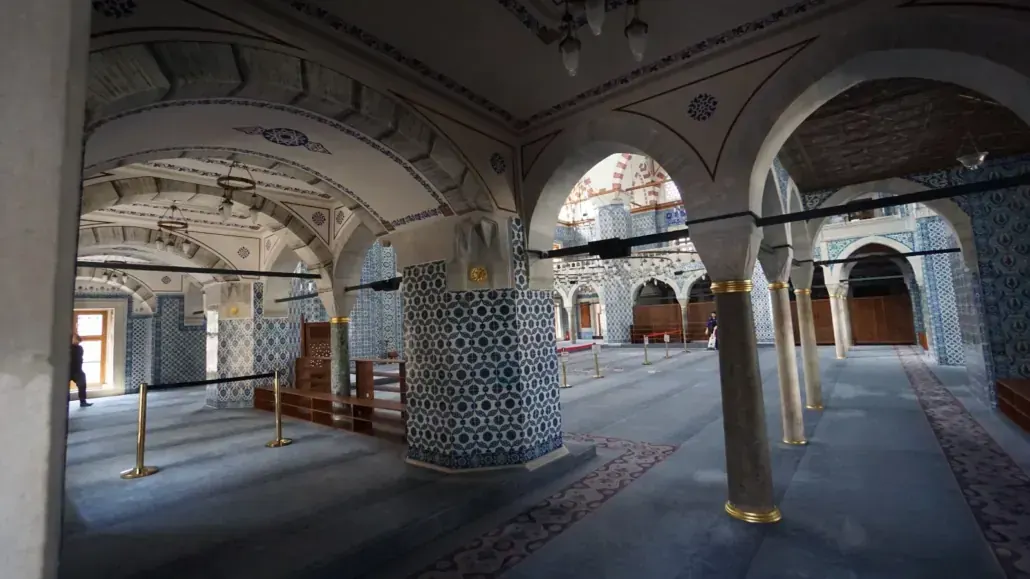 Rüstem Paşa Külliyesi 1