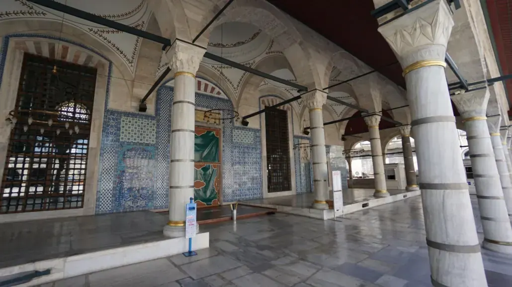Rüstem Paşa Külliyesi 13