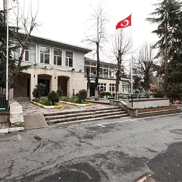 İSOV Teknik ve Endüstri Meslek Lisesi 8