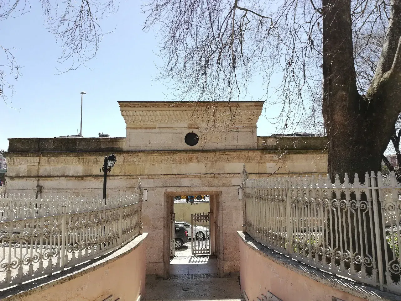 Pertevniyal Vâlide Sultan Külliyesi 12