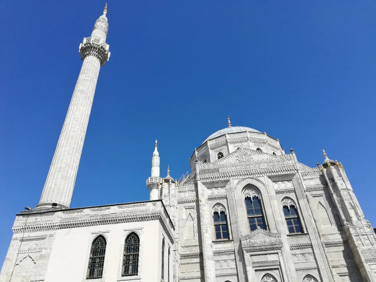 Pertevniyal Vâlide Sultan Külliyesi 13