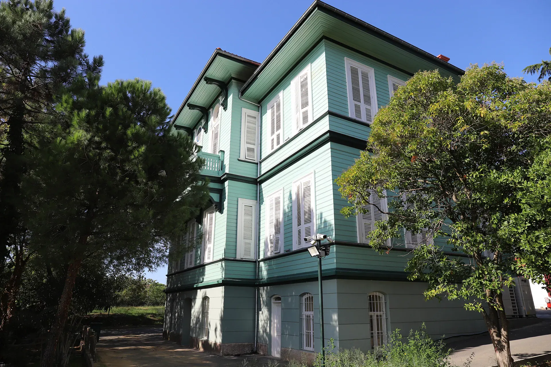 Yeşil Köşk ve Beyaz Köşk 2