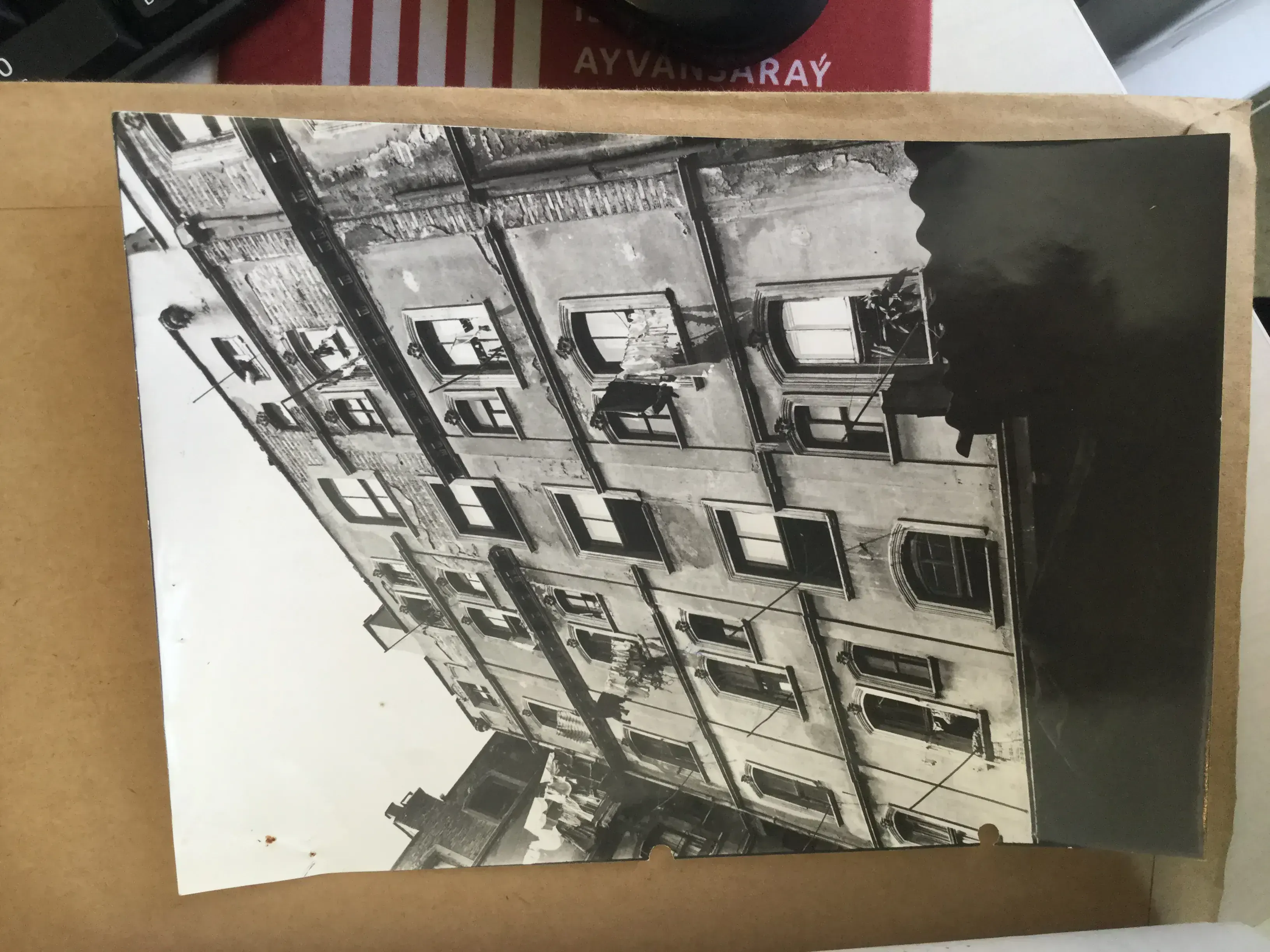 Barnathan Apartmanı 10